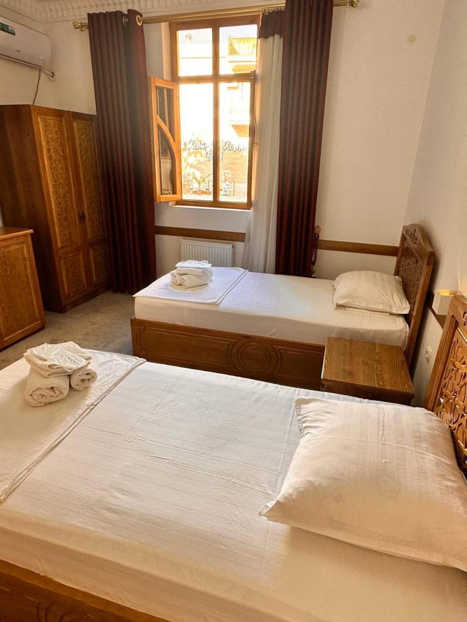 Munis Hotel Buchara Buitenkant foto