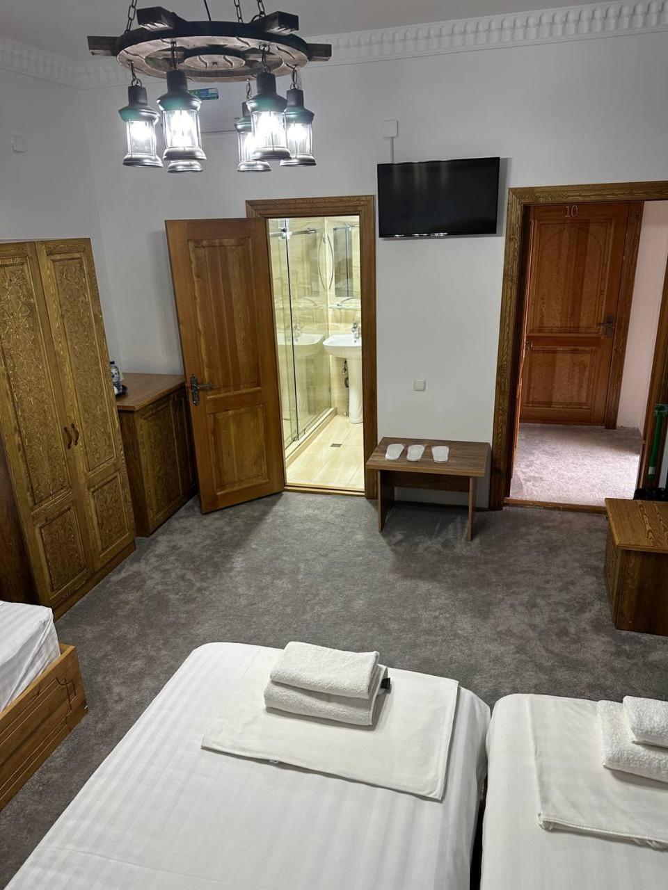 Munis Hotel Buchara Buitenkant foto