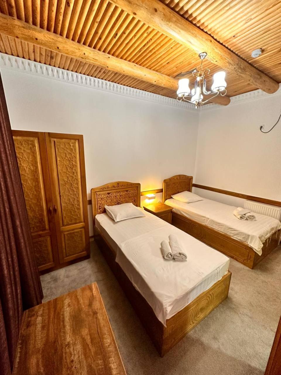 Munis Hotel Buchara Buitenkant foto