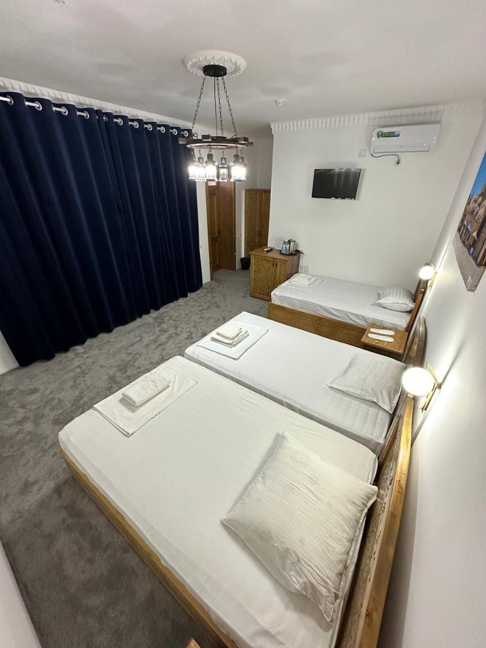 Munis Hotel Buchara Buitenkant foto