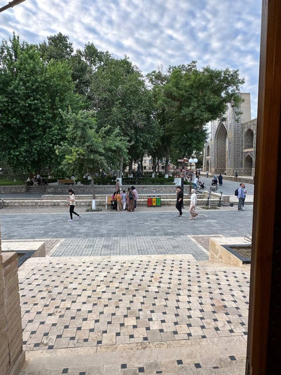 Munis Hotel Buchara Buitenkant foto