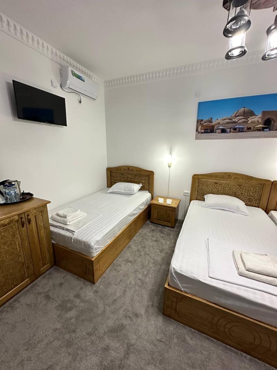 Munis Hotel Buchara Buitenkant foto